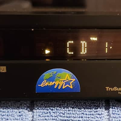 Pioneer Pioneer DV-440  single-disc DVD and CD player 2001 - Black imagen 2