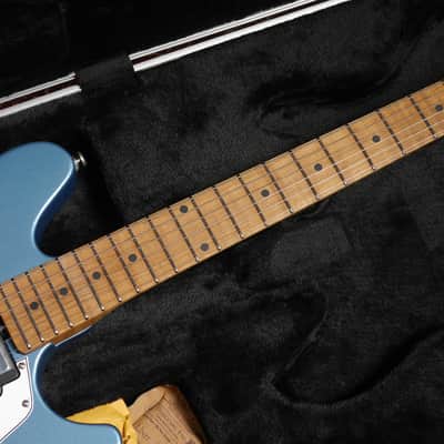 MusicMan Valentine HH Trem MN Toluca Lake Blue/Parchment image 2