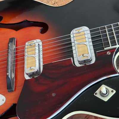 Harmony H66 Vibrajet 1961 - Red Sunburst image 9