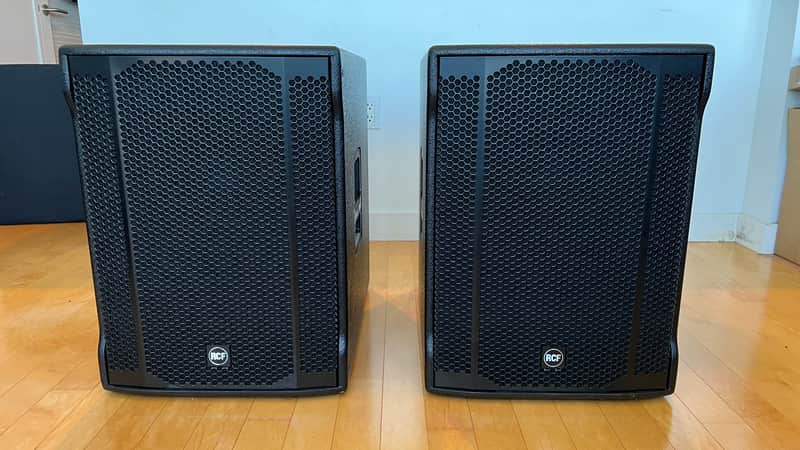 2x RCF SUB 905-AS II 2200W Active Subwoofer w/ Tuki Covers image 1