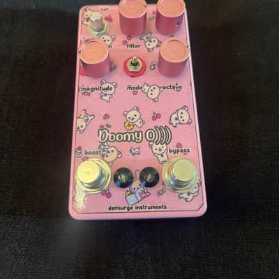 Demiurge Instruments Doomy O))) 2021 Pink 2021 Pink image 2