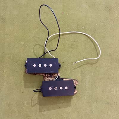Vintage 1976 Fender Precision Bass Pickups w/ Plate image 4