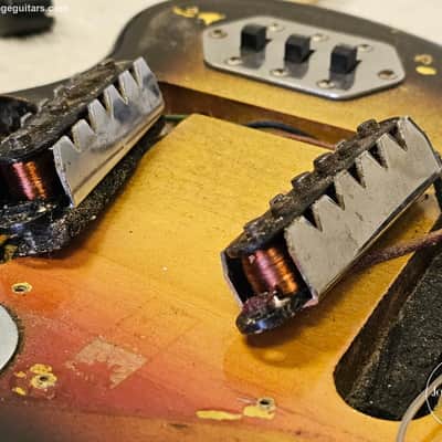 Fender Jaguar 1964 3-Tone Sunburst image 11