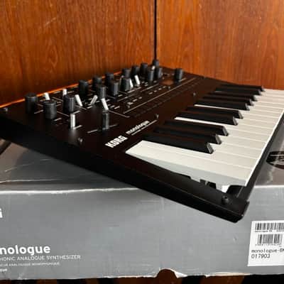 Korg Monologue Monophonic Analog Synthesizer 2016 - Present Black image 8