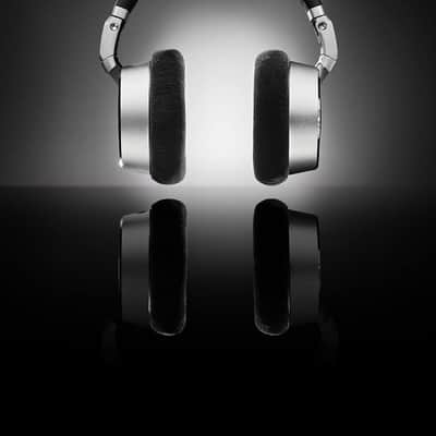 Neumann NDH 30 Dynamic Open-Back Headphone for Professional Mixing, Mastering, Twitch, YouTube, Podcast, Production, High Definition Music Listening, Titanium (509111) Large image 5