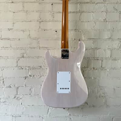 Squier Classic Vibe '50s Stratocaster 2019 - Present - White Blonde image 4