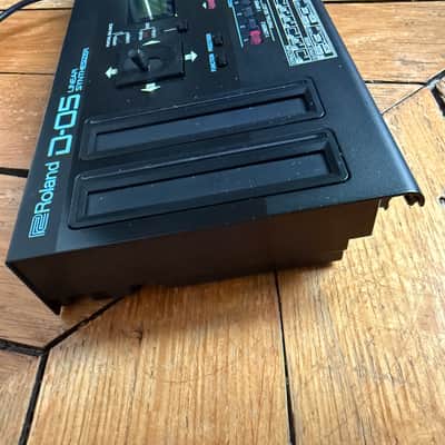 Roland D-05 Boutique Series Linear Synthesizer Sound Module 2015 - Present - Black image 7