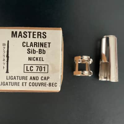VANDOREN CLARINET LIGATURE/MOUTHPIECE CAP LC701 VANDOREN CLARINET LIGATURE AND CAP Undetermined  VINTAGE - Nickel Plated image 1