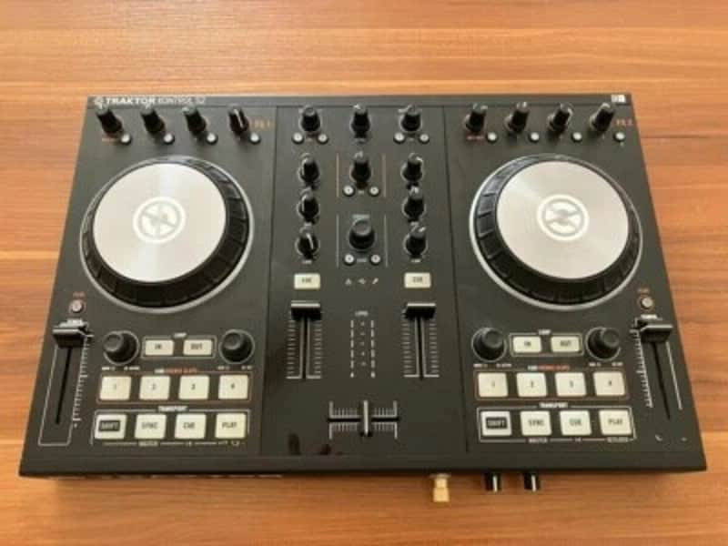 Native Instruments Traktor Kontrol S2 | Reverb