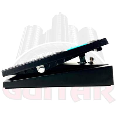 Ibanez WH10 V3 Guitar & Bass Wah Pedal w/Switchable True Bypass & Metal Housing image 8