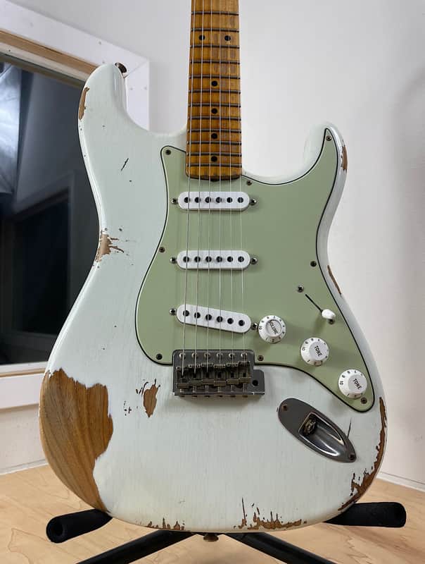 Immagine 2022 Fender Custom Shop 50's Relic Stratocaster ~ Olympic White - 1