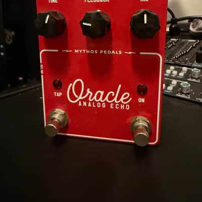 Mythos Pedals Oracle Analog Echo | Reverb
