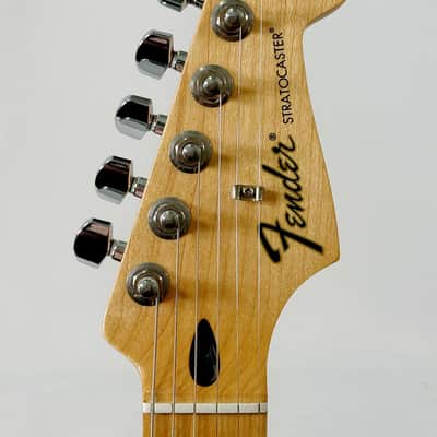 Fender Standard Stratocaster, Brown Sunburst, w/bag image 5