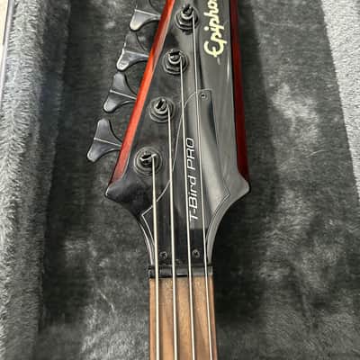 Epiphone T-bird Pro iV bass guitar with case great shape image 2