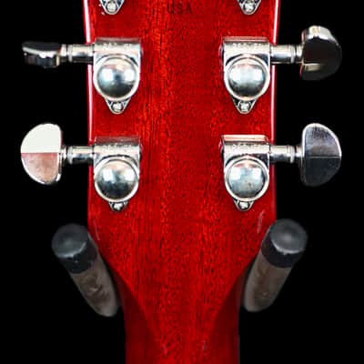 Gibson Les Paul Classic from 2019 in Transparent Cherry with original Hardcase image 9