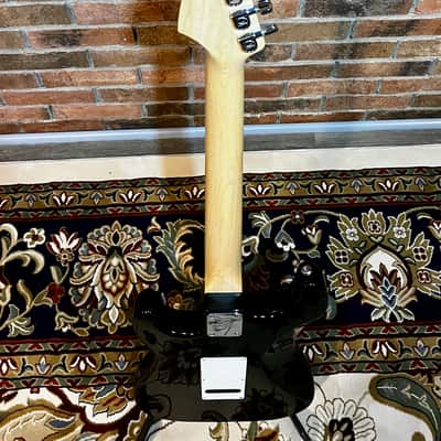 G&L USA Legacy SSS Gloss Black with HSC image 8