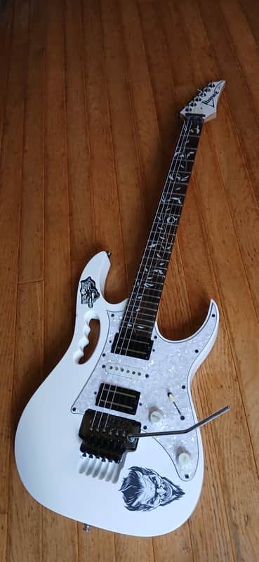 Ibanez Jem Jr.