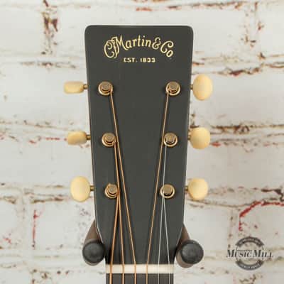 Martin Custom 00-17 12-Fret Black Walnut Satin Acoustic Guitar x0913 image 5