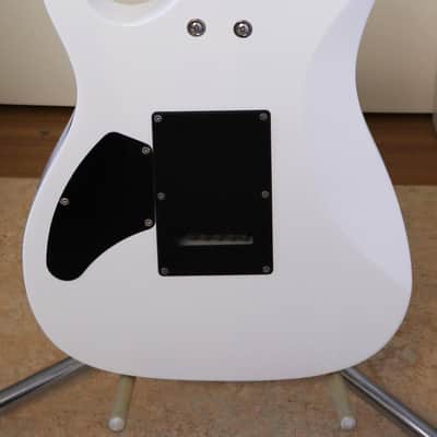 Kaysen EG-5 2023 - White image 3