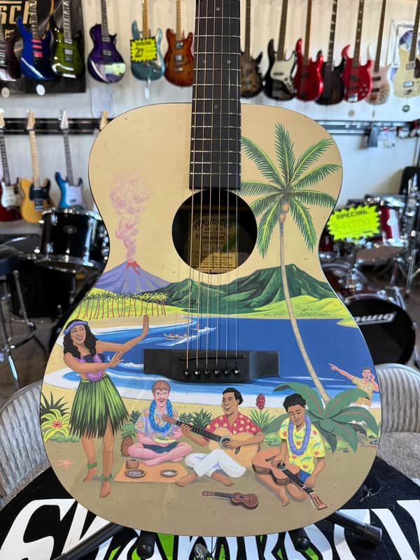 Martin Limited Edition 2002 Hawaiian Auditorium #51 of 500 W/Hardshell Case image 1