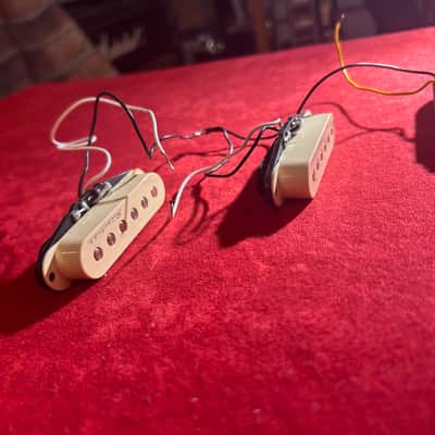 Fender 099-2115-000 Vintage Noiseless Stratocaster Pickup Set 2010s - Aged White image 4