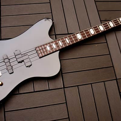 Fernandes  MV-65NS Nikki Sixx Reversed T-bird 1991 Black image 3