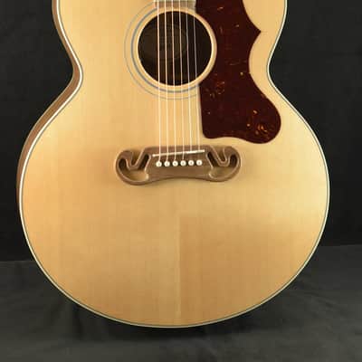 Gibson SJ-200 Studio Walnut Satin Natural image 1