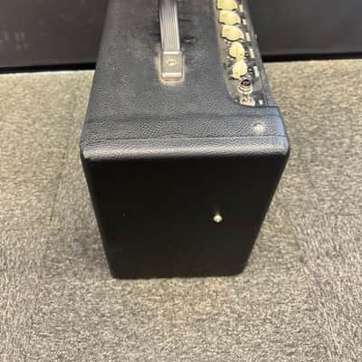 Fender Blues Junior IV 15-Watt 1x12" Guitar Combo 2018 - Present - Black image 5