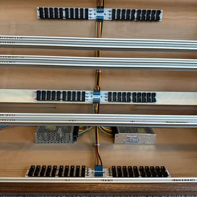 Immagine Solid Walnut Powered Eurorack Case - 13U x 168HP - 8