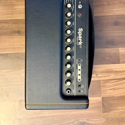Positive Grid Spark 40 40-Watt 2x4" Modeling Guitar Combo 2020 - Present - Black image 2