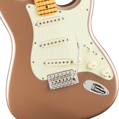 FENDER - American Professional Classic Stratocaster  Maple Fingerboard  Faded Firemist Gold - 0114942384 image 3