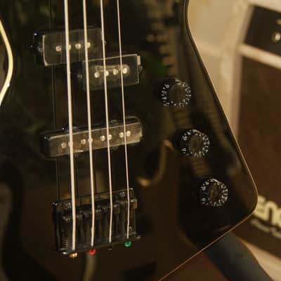Ibanez Destroyer bass image 4