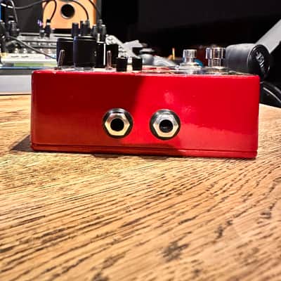 KMA Audio Machines Cirrus Spatial Temporal Modifier 2019 - 2021 - Red image 5