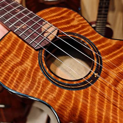 olamestre custom curly redwood & acacia tenor ukulele image 9