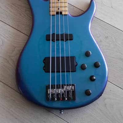 Peavey USA Millennium Plus V  2008 Blue Chameleon, Whitesnake Marco Mendoza image 5
