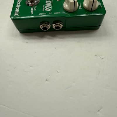 TC Electronic Corona Chorus Original V1 True Bypass Guitar Effect Pedal image 4