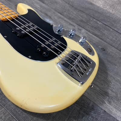 Music Man Sabre Bass 1980 White (Pre-Ernie Ball) image 5