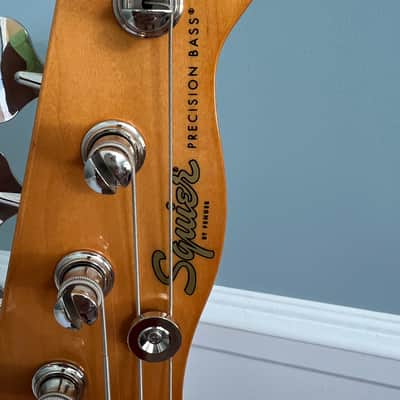 Squier 50s Vibe Precision Sting bass sunburst 2021 electric bass guitar image 4