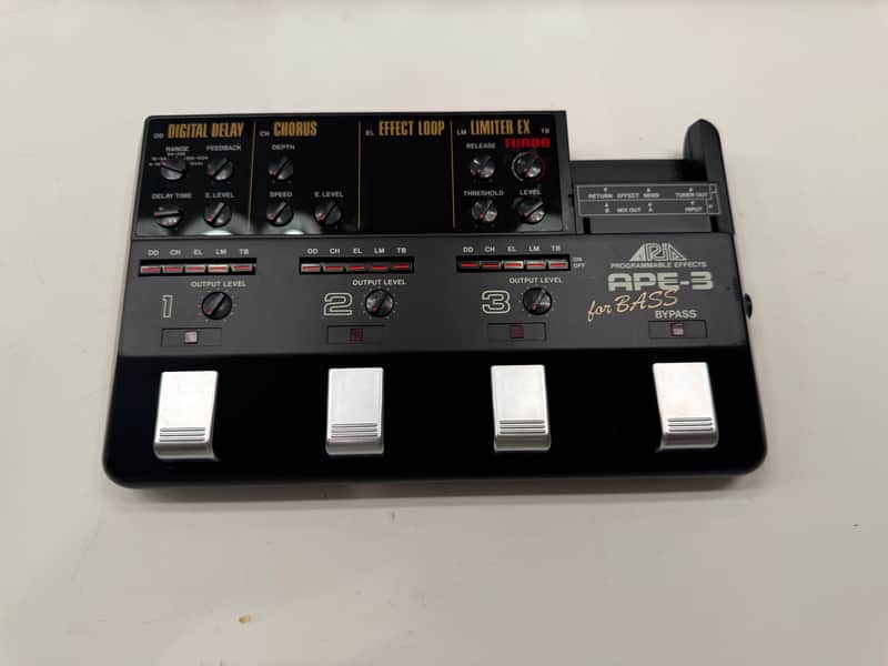 Aria APE-3 Bass Chorus Delay Limiter Rare Guitar Multi Effects Pedal MIJ Japan image 1