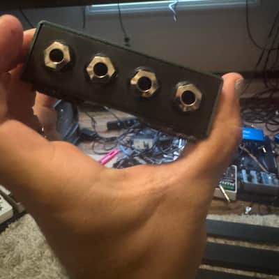 Strymon Conduit Midi Hub 2021 - Present - Green image 3