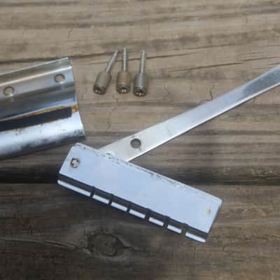 Vintage 1965 Gibson Short Maestro Vibrola Spoon Handle Chrome 1960's image 6