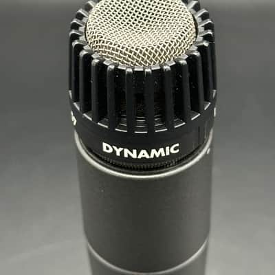 Shure SM57 Cardioid Dynamic Instrument Microphone w/ Shure Pouch image 4