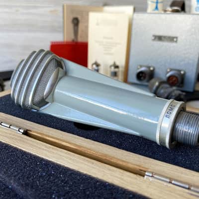 48HOURS TOTAL SALE! 1969 Lomo 19A9 Exceptional Condition Tube Condenser Mic w/Lomo 20B-35 PSU image 3