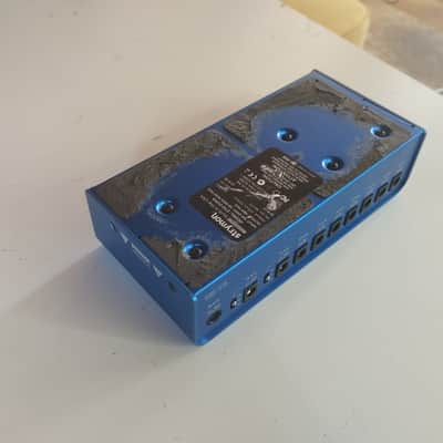Strymon Zuma 9-Output High Current DC Power Supply 2016 - Present - Blue image 9