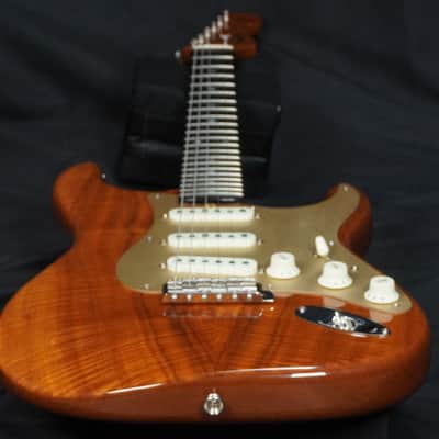 FENDER CUSTOM SHOP Artisan Koa Stratocaster NOS Aged Natural -2019- [CZ540880] (08/03) image 8
