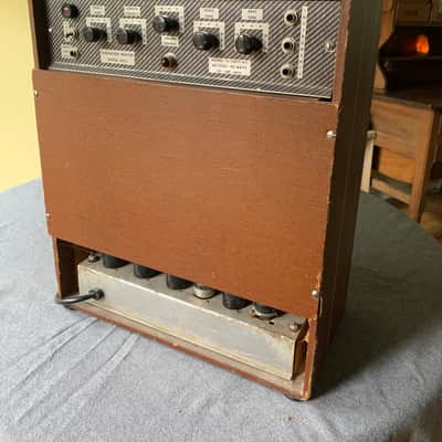 Danelectro Sherwood 1940s Amp image 2
