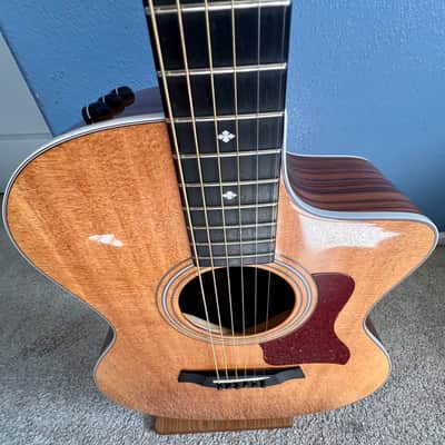 Taylor 214ce DLX 2014 - Present - Natural image 16