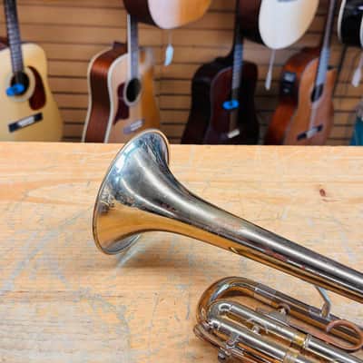 Olds Ambassador Bb Trumpet w/Case image 4