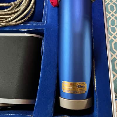 Blue Bottle Tube Microphone with B6 and B1 Capsules image 3