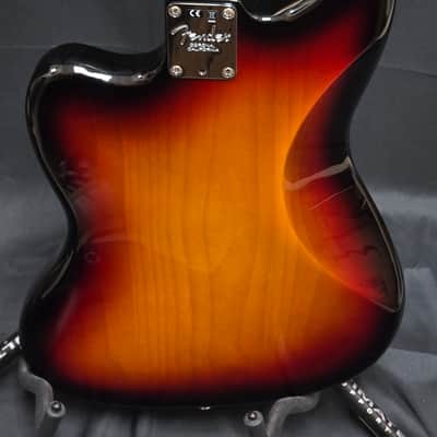 Fender American Professional Jazzmaster with Rosewood Fretboard 2017 - 2019 - 3-Color Sunburst image 6